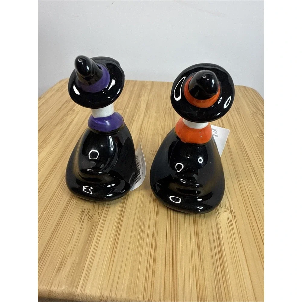 New Cracker Barrel Mini Halloween Ghosts Geese Witch Salt & Pepper Shakers 2026